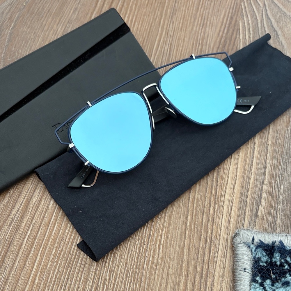 Christian Dior Technologic in Blue | Reflective Mirror